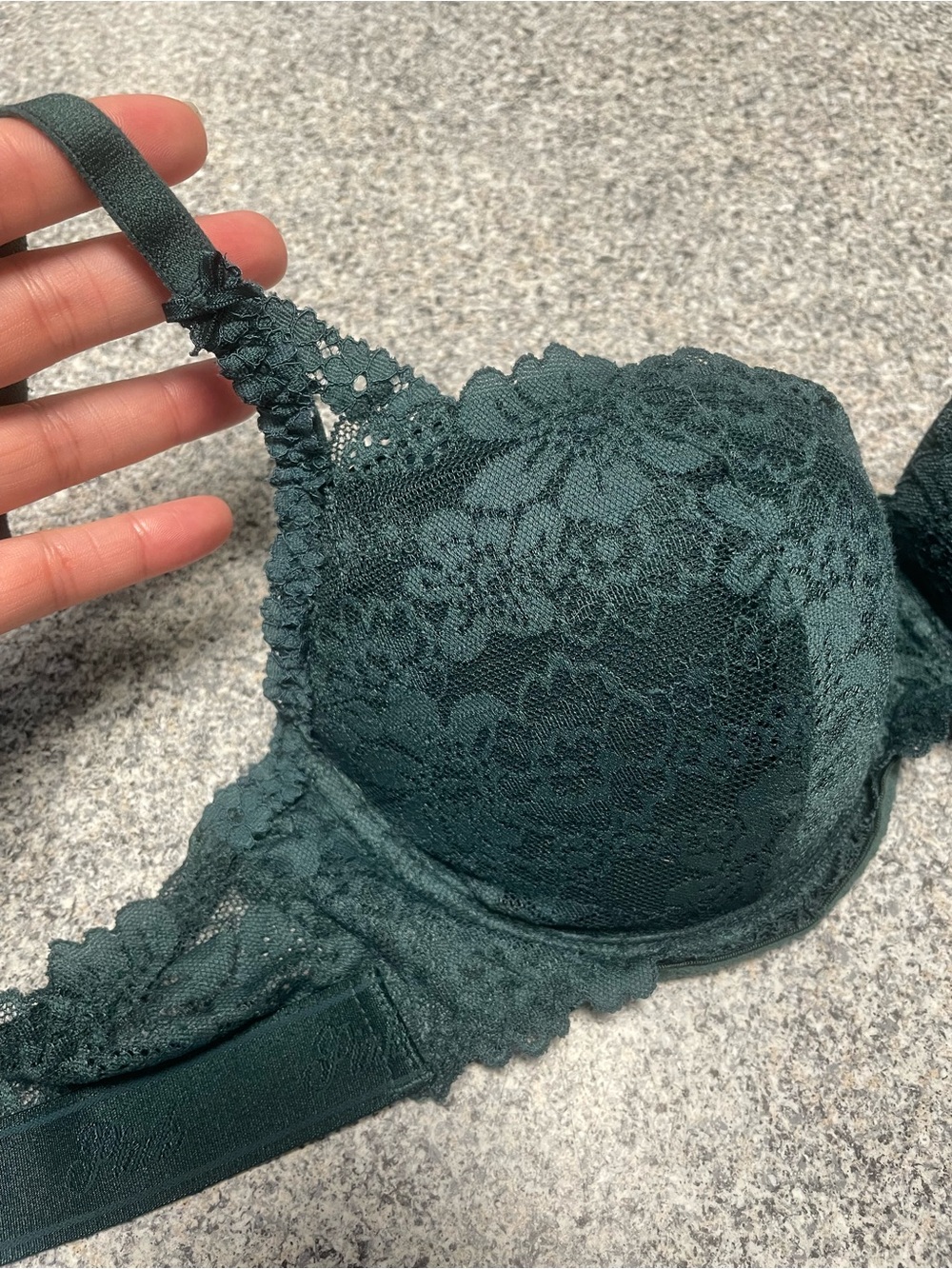 PINK Victoria's Secret Lace Push-Up Bra in Deep Green